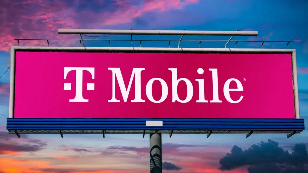 T-Mobile Q2 2023- Breakthrough Growth in Customers and Profitability