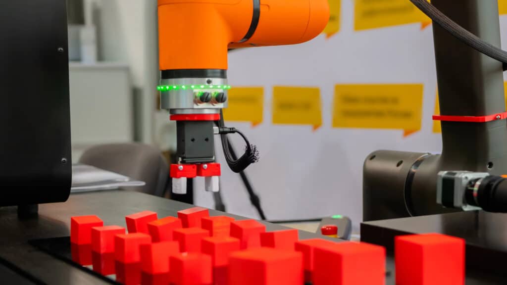 Will IFS’ Acquisition of Softeon Help Attract New Supply Chain Customers