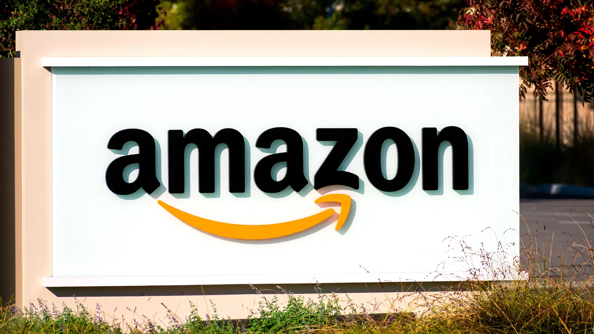 Amazon Q1 FY 2026: AWS Momentum Builds as AI Infrastructure Spend Surges