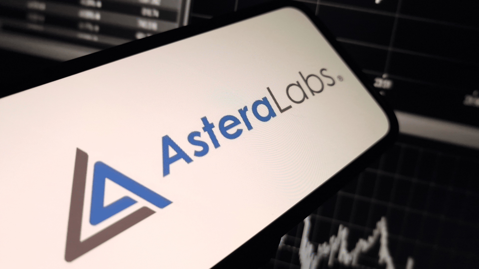 Astera Labs Q1 FY 2026 Earnings Highlight Scale-Up Switching Ramp