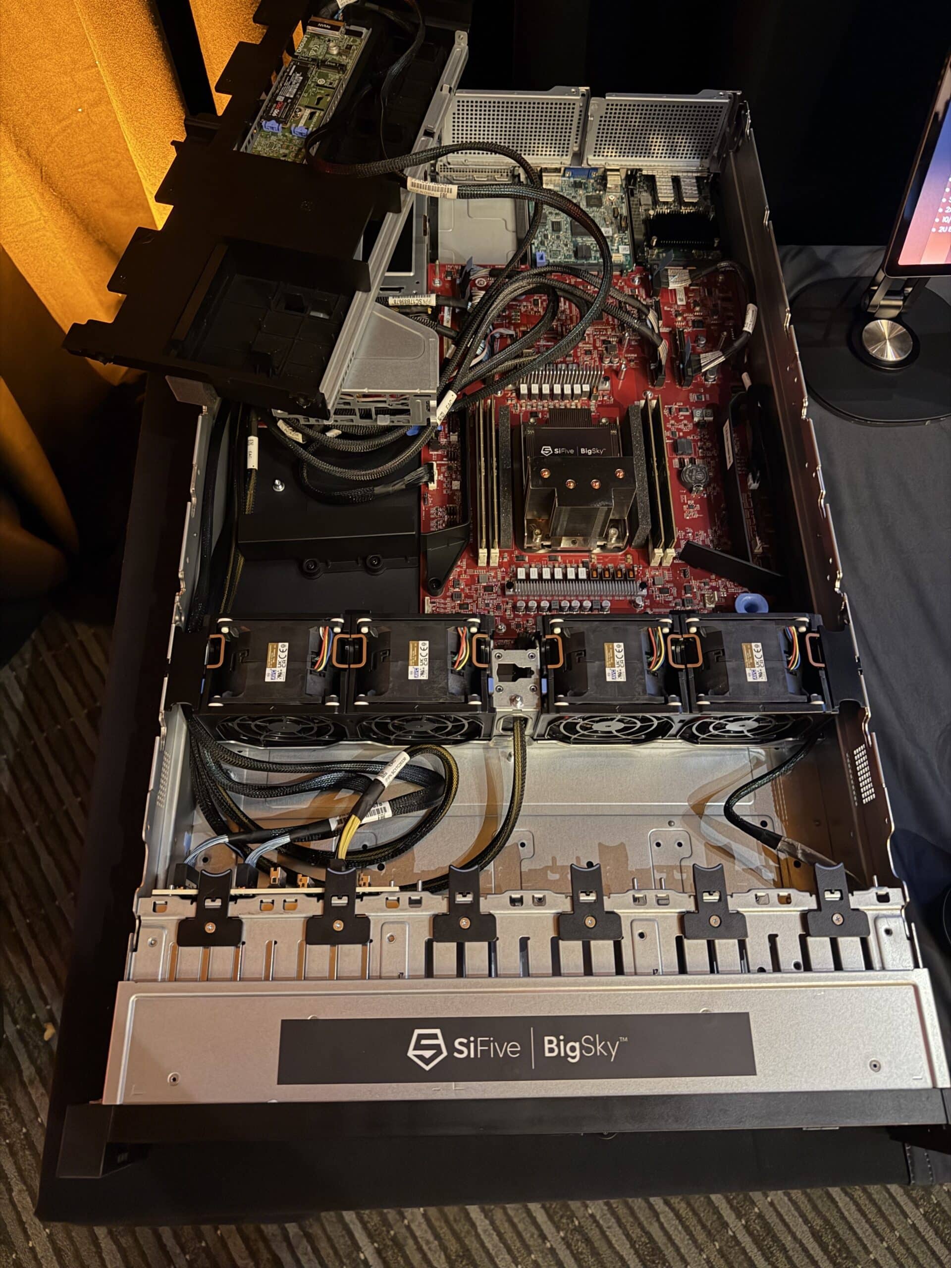 SiFive BigSky Ships the First RISC-V Server. Is the GPU Head Node the Prize